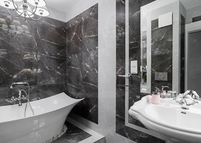 Nap Batorego Urban Glam